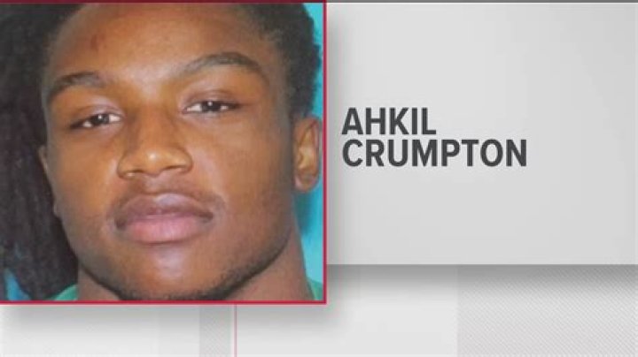 
Who Is Ahkil Crumpton? Everything On Elijah Wood Murder Suspect 